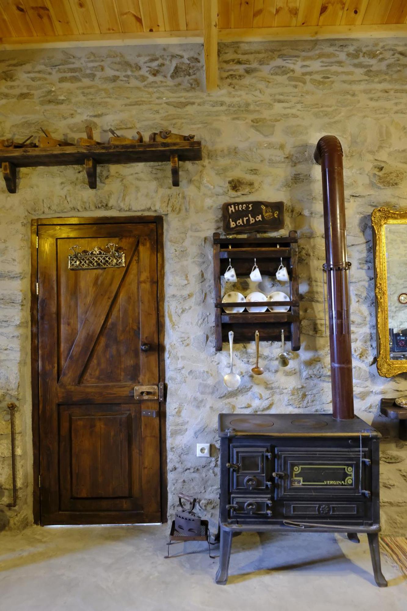 Hill'S Barbacane Potamos  المظهر الخارجي الصورة